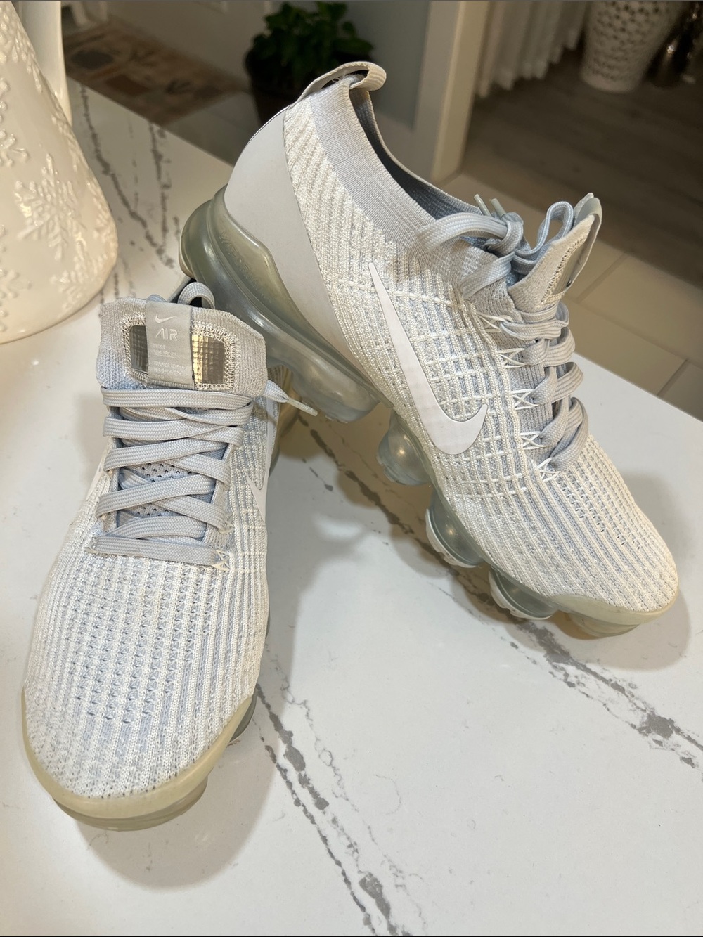 Nike VaporMax Flyknit in Light Grey and White size 11W - 9.5M